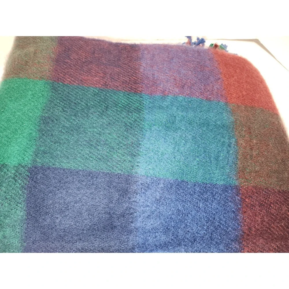 NWT J.C. Penney Stadium Throw blanket 100% virgin acrylic 50 x 60‎ vintage